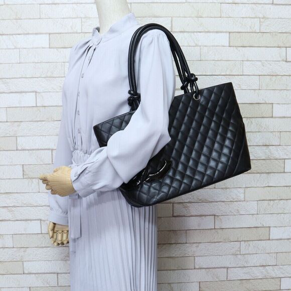 CHANEL Large tote Tote Bag A25167 Calfskin Cambon - Picture 3 of 13